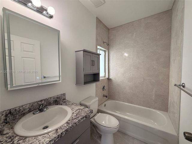 3027 NW 23rd Ave 2, Miami, FL 33142