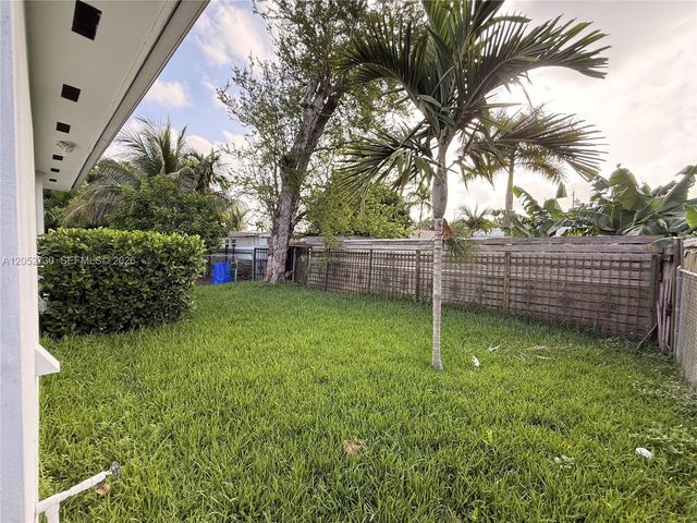 3027 NW 23rd Ave 2, Miami, FL 33142
