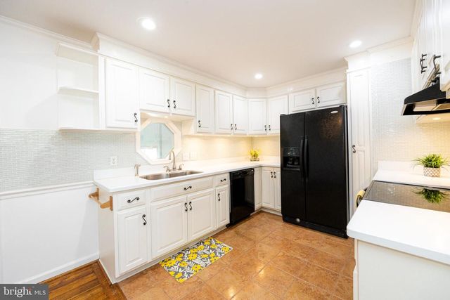 22056 SPRING VALLEY DR, Lexington Park, MD 20653