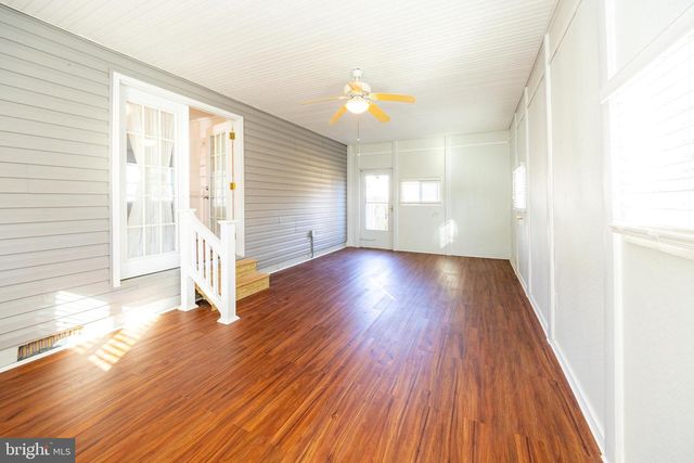 22056 SPRING VALLEY DR, Lexington Park, MD 20653