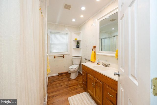 22056 SPRING VALLEY DR, Lexington Park, MD 20653