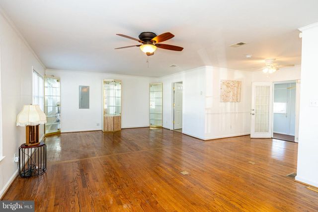 22056 SPRING VALLEY DR, Lexington Park, MD 20653