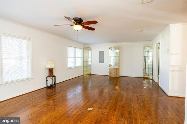 22056 SPRING VALLEY DR, Lexington Park, MD 20653