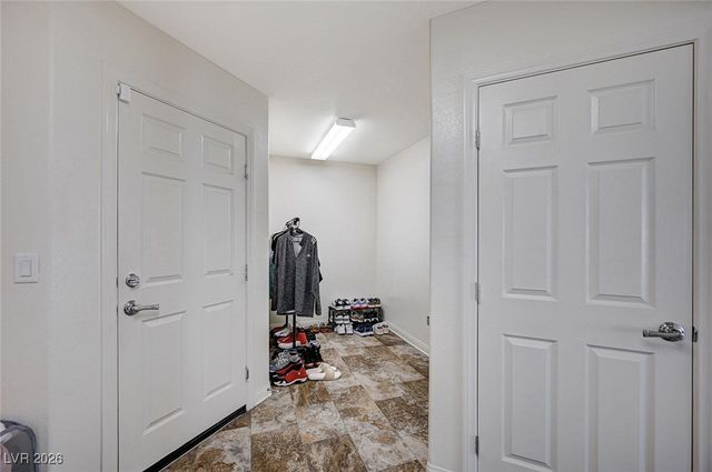 5946 Ancient Peaks Avenue, Las Vegas, NV 89141