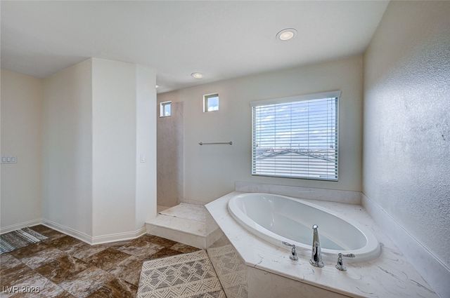 5946 Ancient Peaks Avenue, Las Vegas, NV 89141