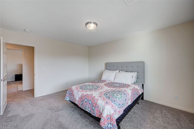 5946 Ancient Peaks Avenue, Las Vegas, NV 89141