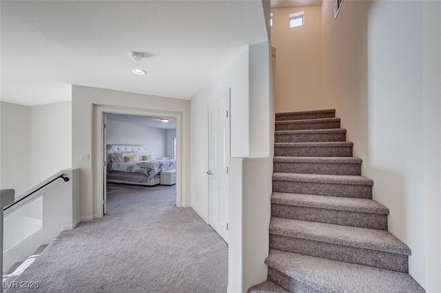 5946 Ancient Peaks Avenue, Las Vegas, NV 89141