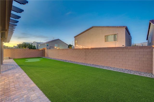 5946 Ancient Peaks Avenue, Las Vegas, NV 89141