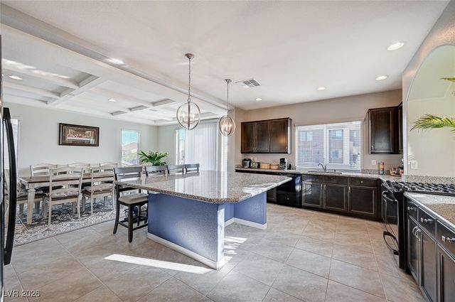 5946 Ancient Peaks Avenue, Las Vegas, NV 89141