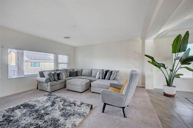 5946 Ancient Peaks Avenue, Las Vegas, NV 89141