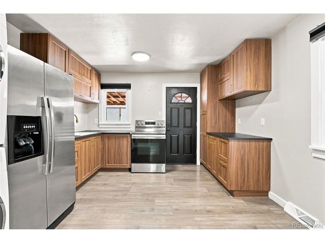 2660 S Knox Ct, Denver, CO 80219