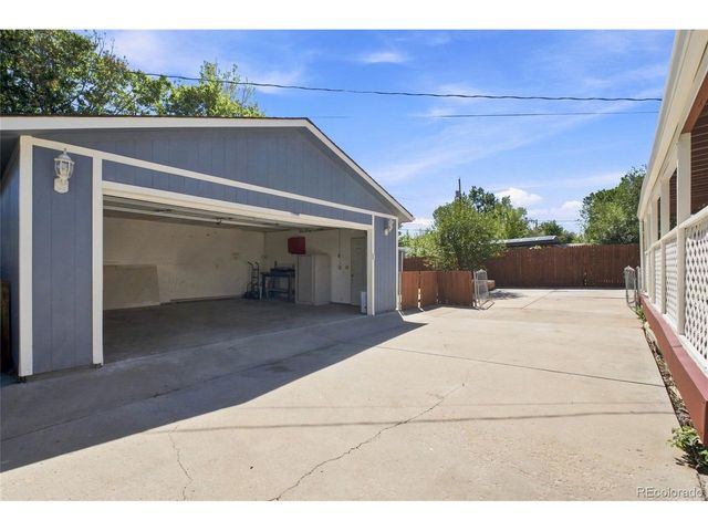 2660 S Knox Ct, Denver, CO 80219