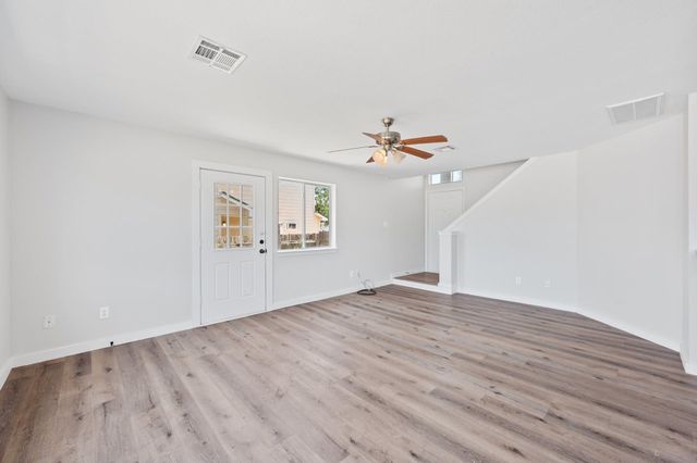 107 Cedargrove, San Marcos, TX 78666