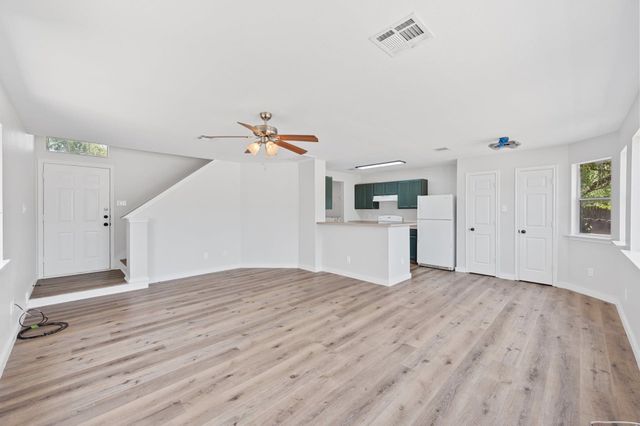 107 Cedargrove, San Marcos, TX 78666