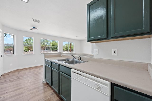 107 Cedargrove, San Marcos, TX 78666
