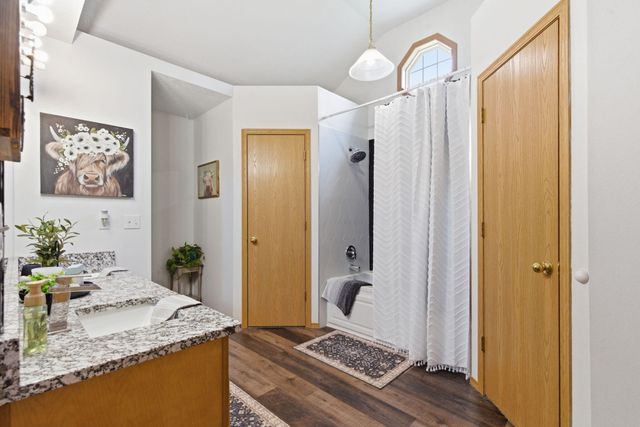 982 S Redwood Street, Nixa, MO 65714