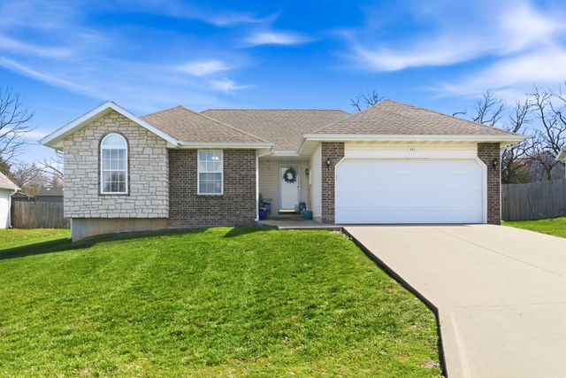 982 S Redwood Street, Nixa, MO 65714