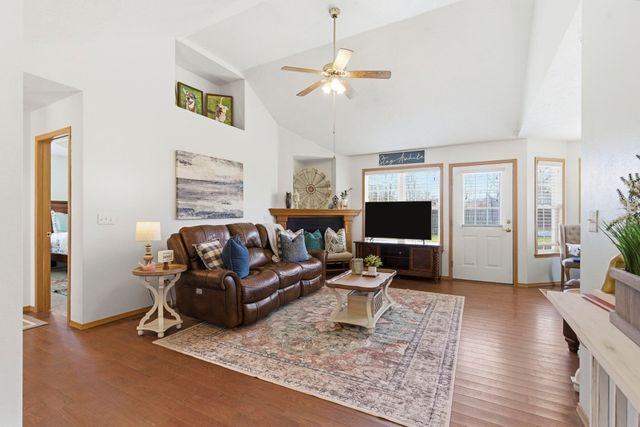 982 S Redwood Street, Nixa, MO 65714