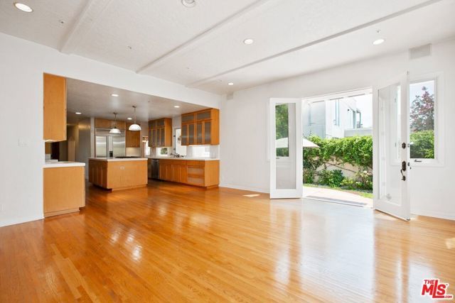 333 S MCCARTY Drive, Beverly Hills, CA 90212