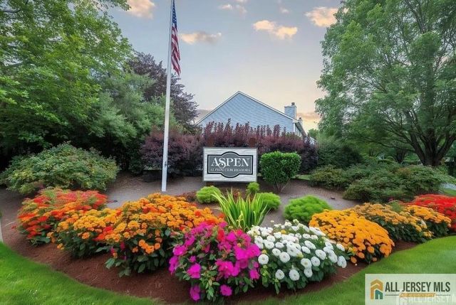 108 Aspen Drive 108, Plainsboro, NJ 08536