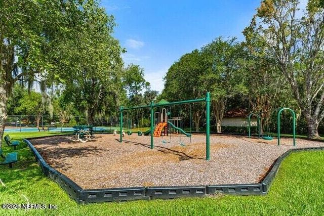 1952 ROSE MALLOW Lane, Fleming Island, FL 32003