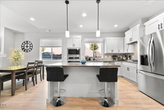 314 Arrowhead Trail, Eagle Point, OR 97524