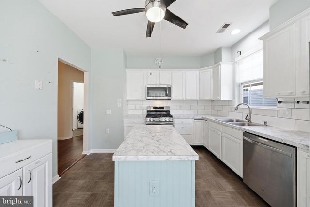 137 PAISLEY PL, Hainesport, NJ 08036