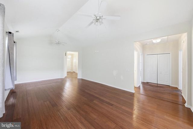 137 PAISLEY PL, Hainesport, NJ 08036