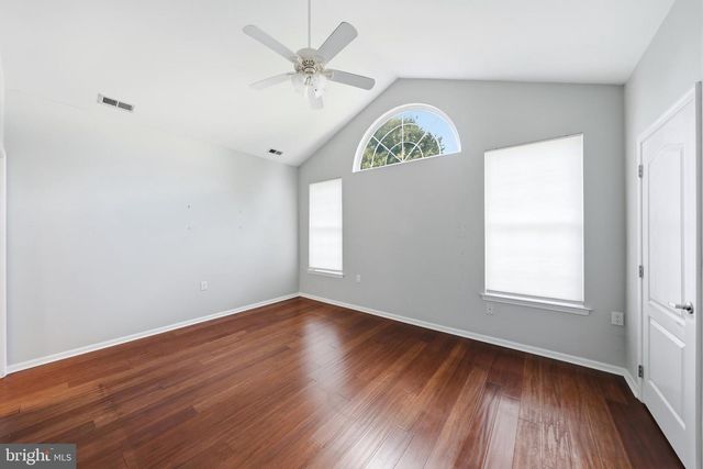 137 PAISLEY PL, Hainesport, NJ 08036