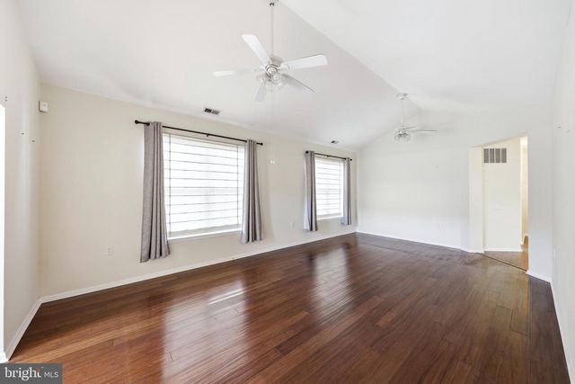 137 PAISLEY PL, Hainesport, NJ 08036