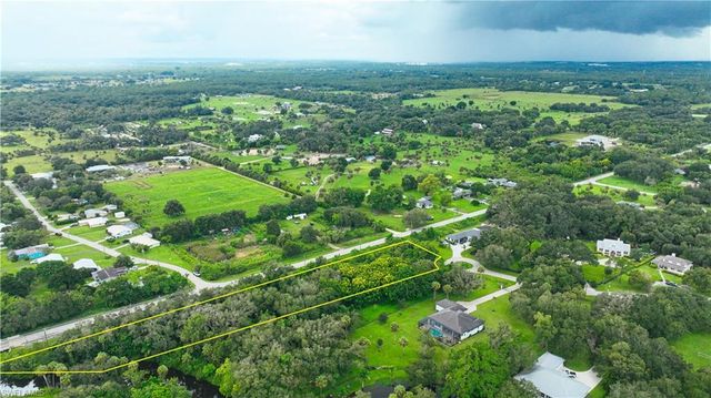 4741 Lone Pine CT, Fort Myers, FL 33905