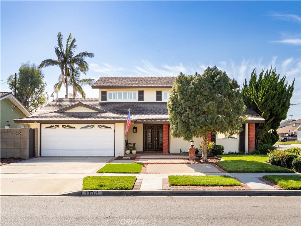 13761 University, Westminster, CA 92683 — exterior