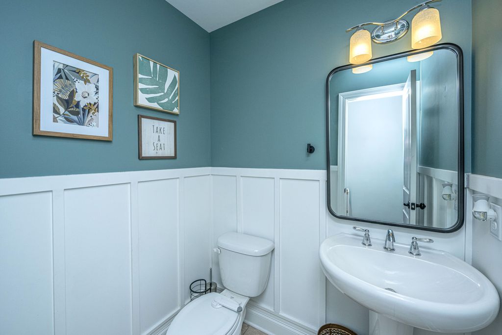 Image 24 of property listing at 2131 Bradham Road, Charleston, SC 29412