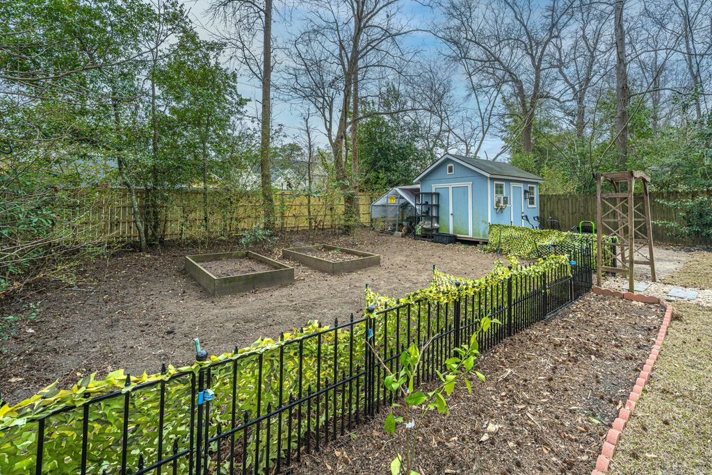 Image 49 of property listing at 2131 Bradham Road, Charleston, SC 29412