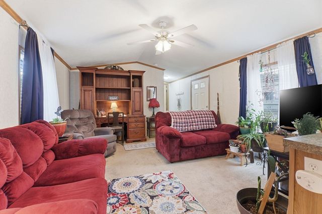 1B Quaboag Valley Co-Op Street, Palmer, MA 01069