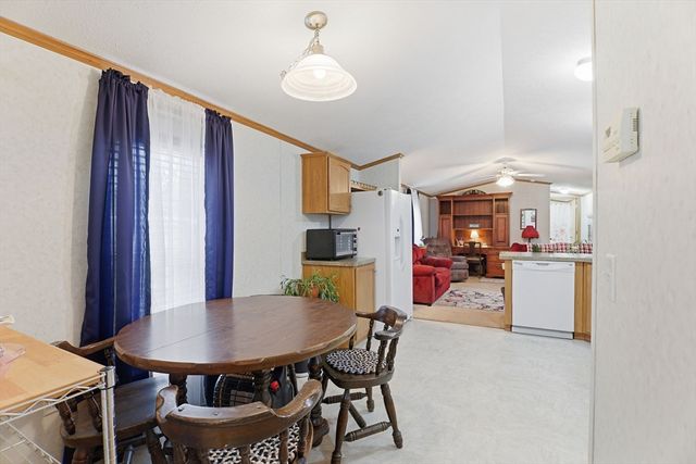 1B Quaboag Valley Co-Op Street, Palmer, MA 01069