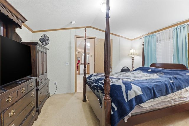 1B Quaboag Valley Co-Op Street, Palmer, MA 01069