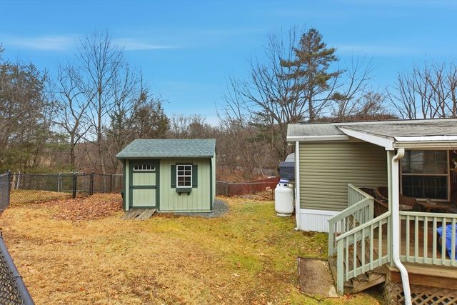 1B Quaboag Valley Co-Op Street, Palmer, MA 01069