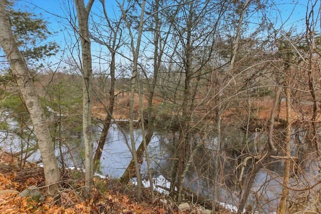 1B Quaboag Valley Co-Op Street, Palmer, MA 01069