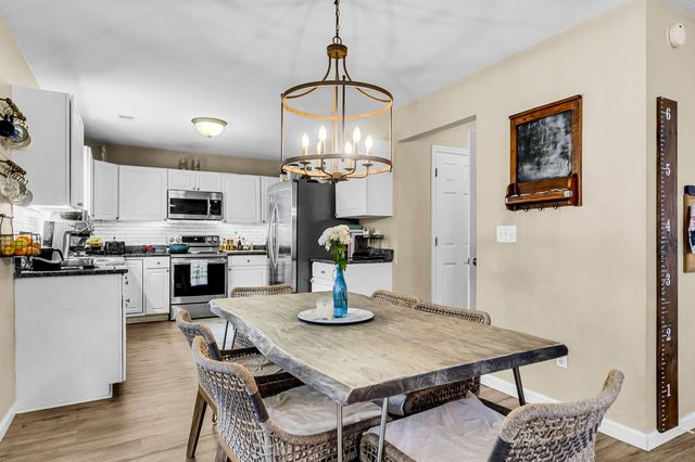 12 Creek Bend Drive, Summerville, SC 29485