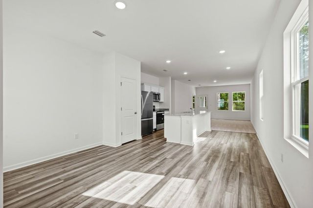 12901 Kentucky Warbler DR, Buda, TX 78610