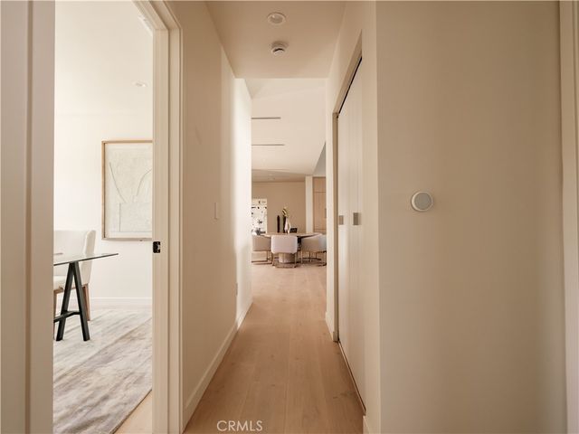 8960 Oak Park Avenue, Northridge, CA 91325