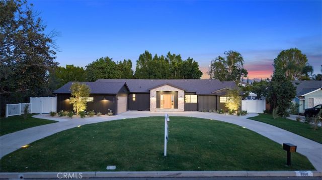 8960 Oak Park Avenue, Northridge, CA 91325