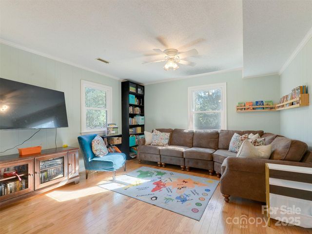 3021 University Drive, Lancaster, SC 29720