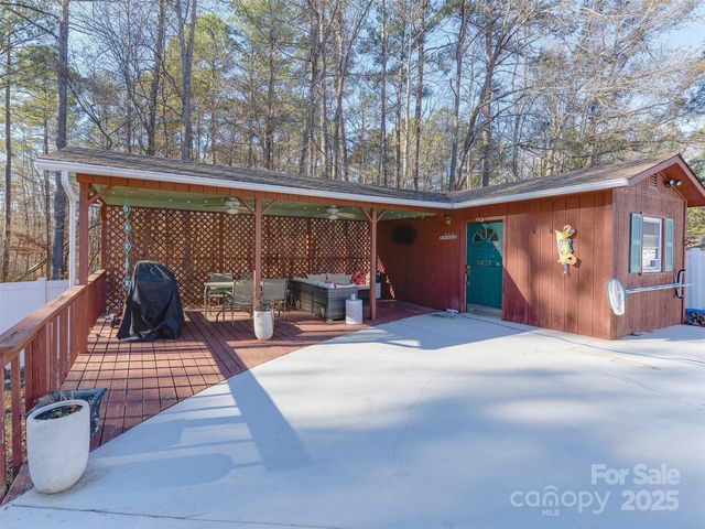 3021 University Drive, Lancaster, SC 29720