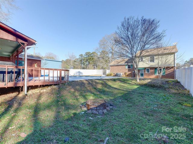 3021 University Drive, Lancaster, SC 29720