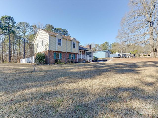 3021 University Drive, Lancaster, SC 29720