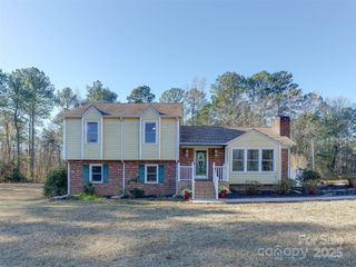 3021 University Drive, Lancaster, SC 29720
