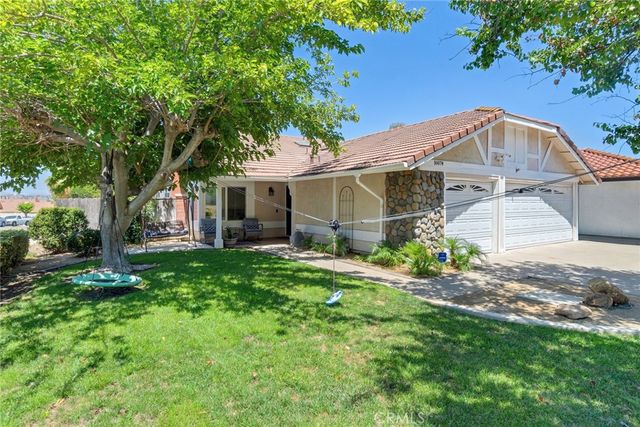 16074 Union Avenue, Lake Elsinore, CA 92530