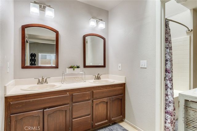16074 Union Avenue, Lake Elsinore, CA 92530